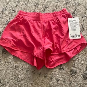 Lululemon hotty hot LR 4” color lip gloss